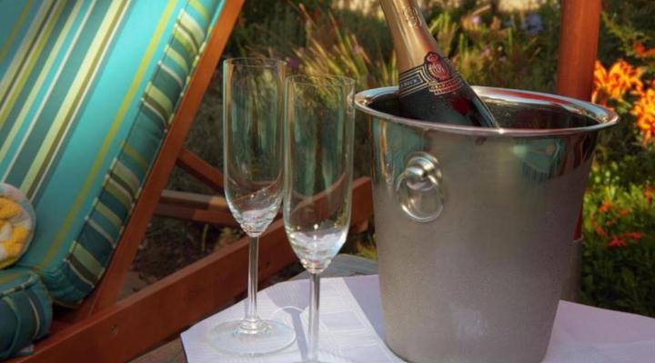 Easy Five Guest House