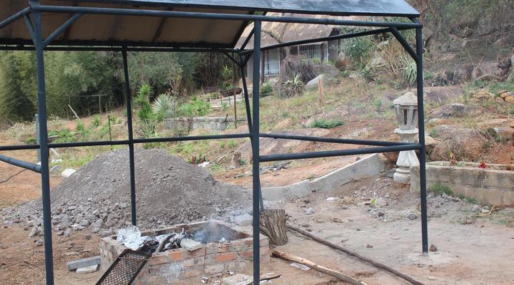 Emahlathini Farm Lodge