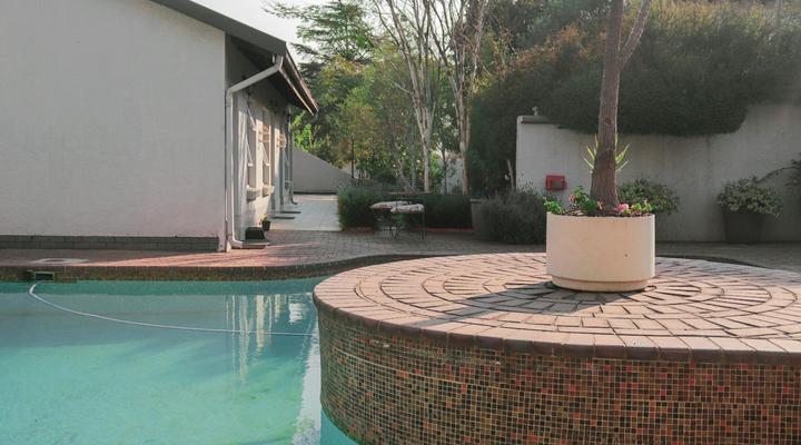 3 Liebeloft Guest House