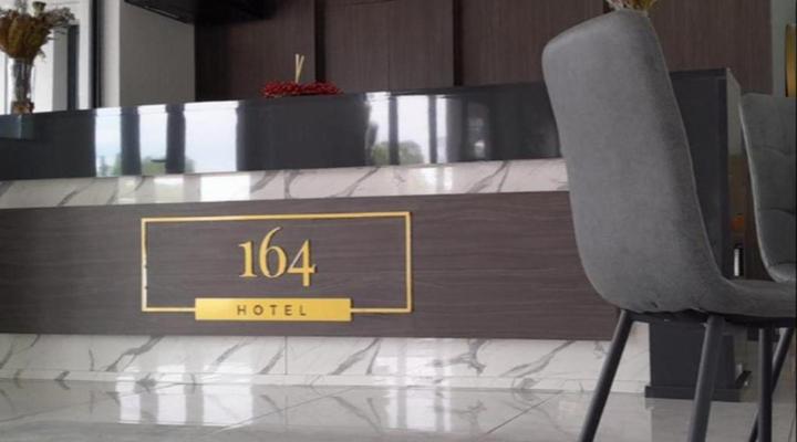 Hotel 164