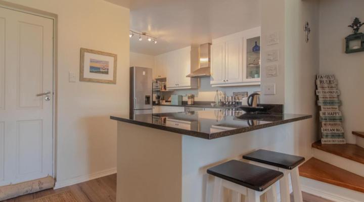 The Tides Struisbaai