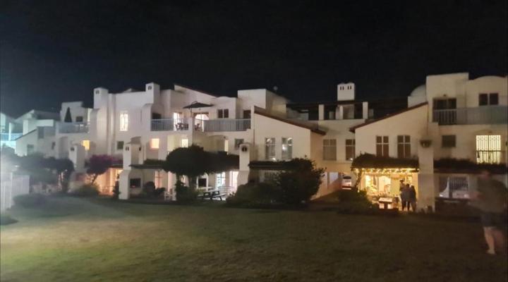 The Tides Struisbaai