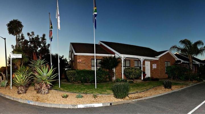 De Keurboom Guest House