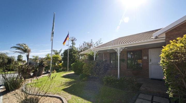 De Keurboom Guest House