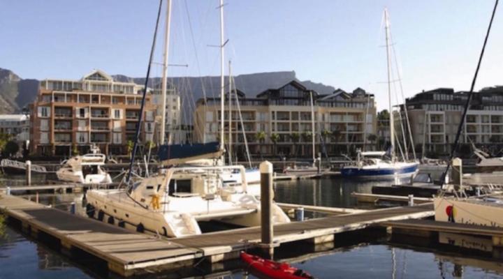 Mountain Marina Luxury Apartments