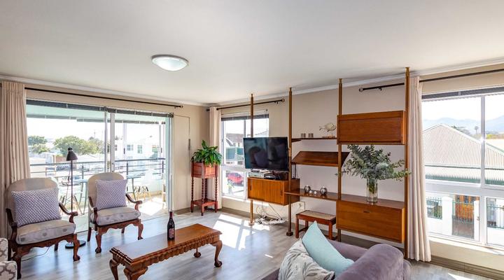 Anchor Bay Apartment