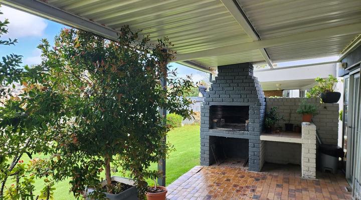 Isolde's Self-Catering