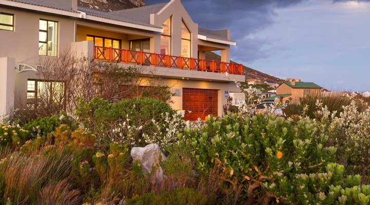 Van Den Bergs Guesthouse B&B