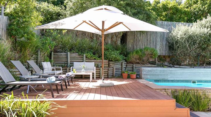 Chapman's View Villa - with solar backup power