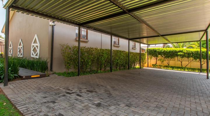 Diamond Rose Guest House