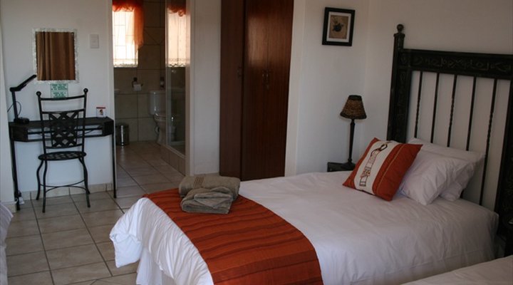 Azanza Guest House