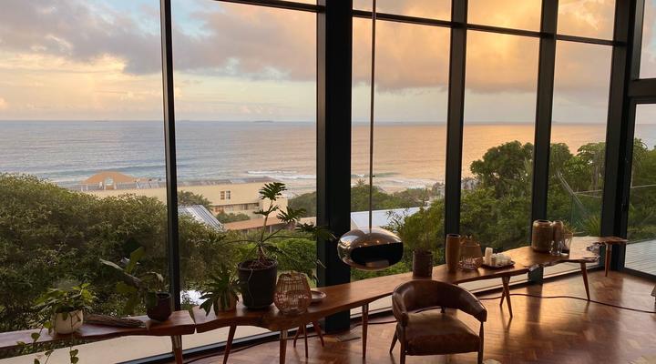 Umdloti - Designer Villa with Solar