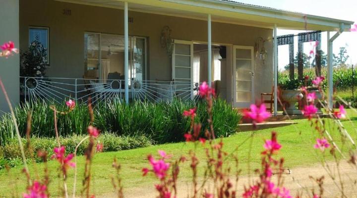 Sneezewood Farm B&B and Self-Catering Cottage