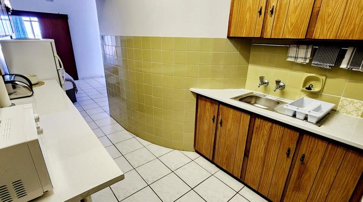 Claridge Heights 305