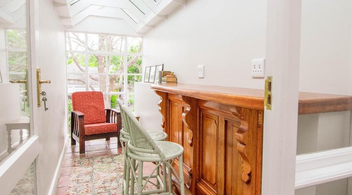 Rozenburg Guest House