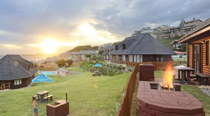 Brenton On Sea Cottages