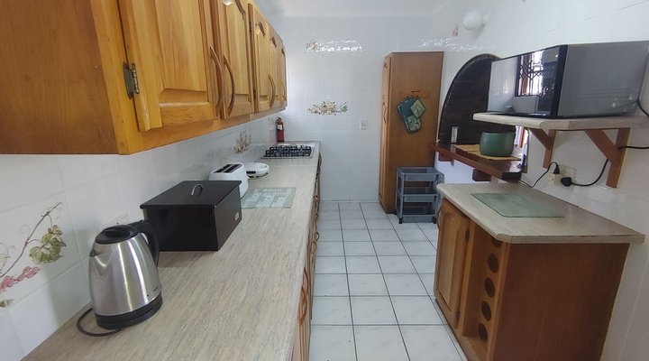 THE BOAT HOUSE, 53 Nkwazi drive.