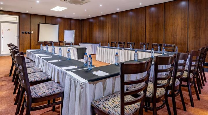 African Sky Hotels - Ermelo Inn