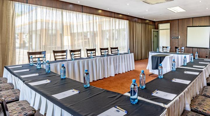 African Sky Hotels - Ermelo Inn