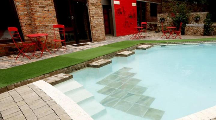 An Exclusive Guest House too