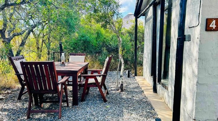 Leadwood Tree Safari Lodge