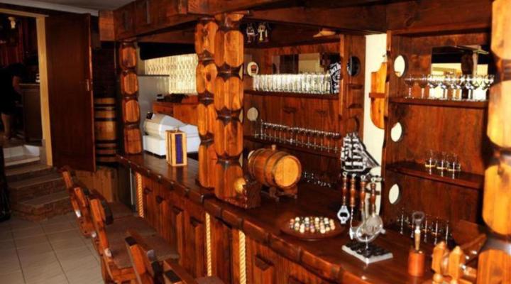 Hoyohoyo Chartwell Lodge