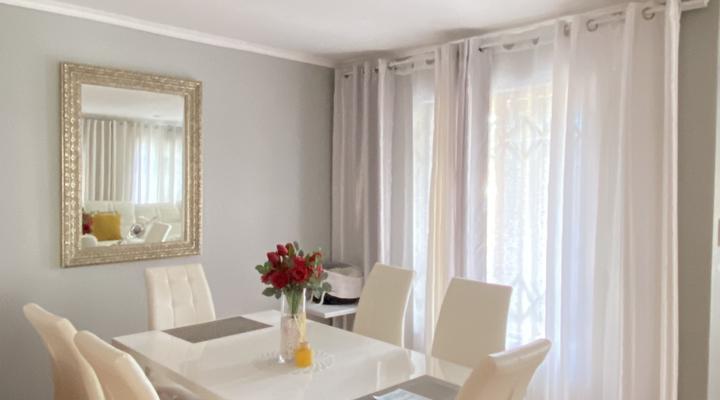 Lee’s Lux Apartment