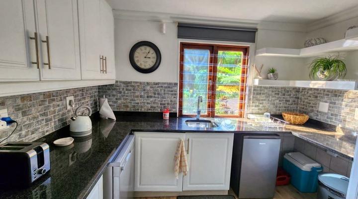 Throne Manor in Southbroom