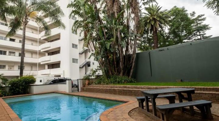 Lovely 3 Bedroom Unit Sandton