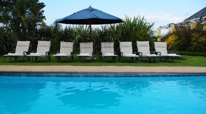 Lyngrove Wines and Guest House