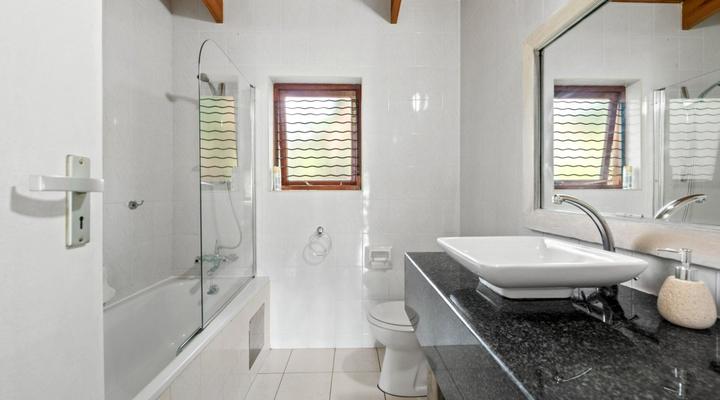 San Lameer Villa 2704 – 4 Bedroom Standard