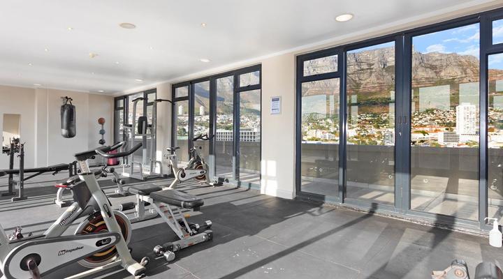 Awesome Stays 815 Four Seasons