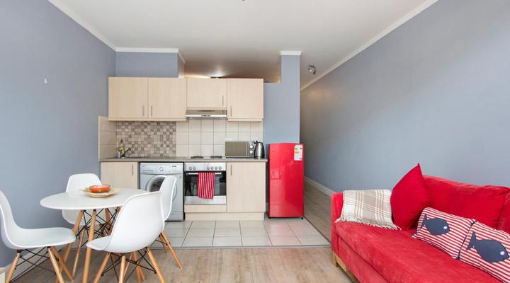 Awesome Stays 815 Four Seasons