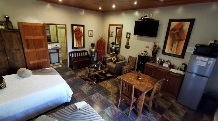 DeVosRus Guesthouse (No Loadshedding)Selfcatering
