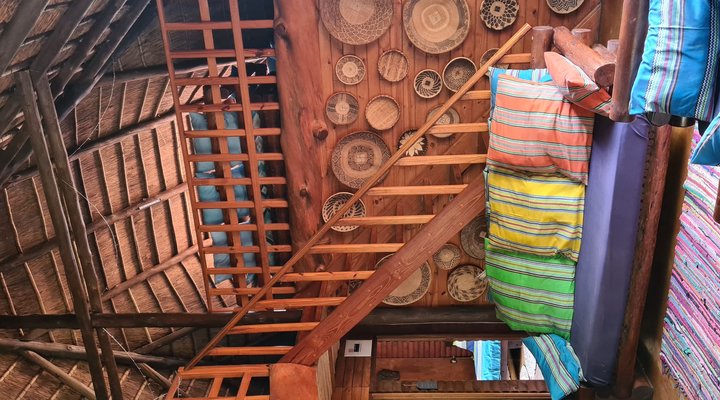 Bushveld River Thatch Retreat