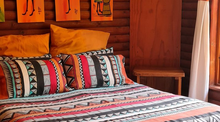 Bushveld River Thatch Retreat