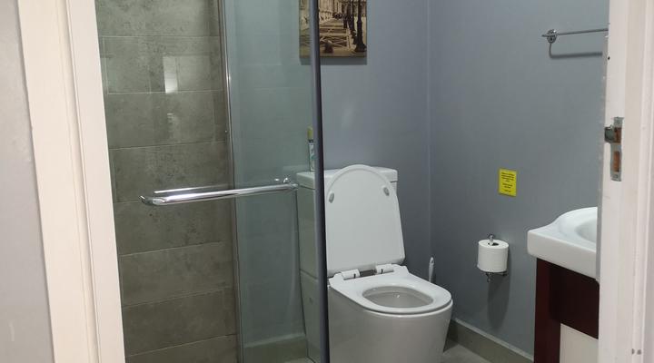 Room 11 NO LOADSHEDDING