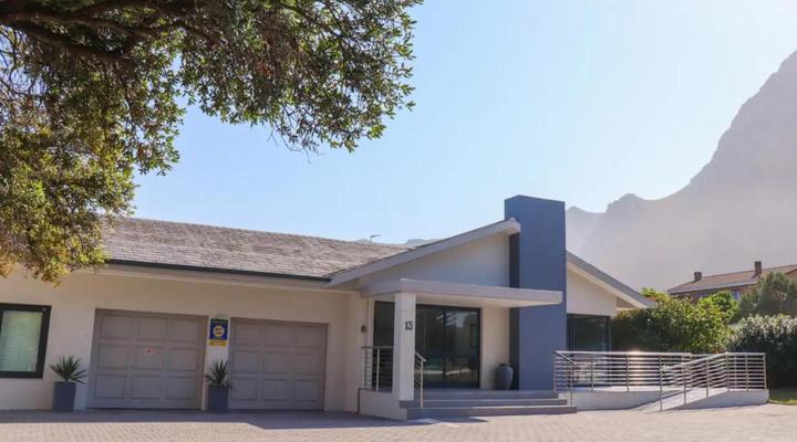 Whales and Sails Family Accommodation