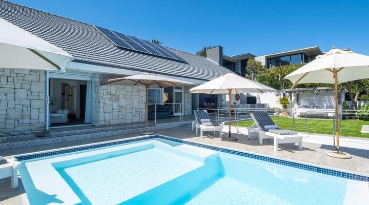 Clifton Sunset 24/7 Power and Heated Infinity Pool