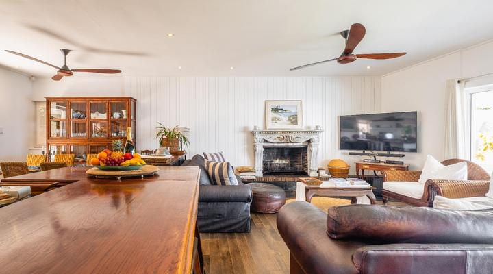 Clifton Sunset 24/7 Power and Heated Infinity Pool