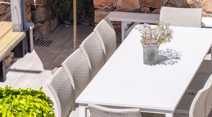 Clifton Sunset 24/7 Power and Heated Infinity Pool