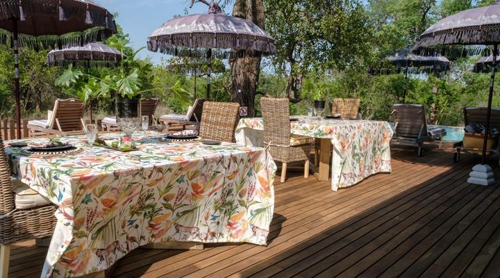 Safari Moon Luxury Bush Lodge