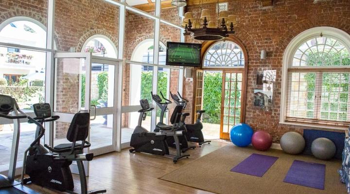 The Majestic Apartment