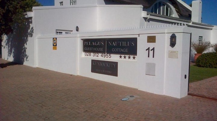 Kenjockity Apartments