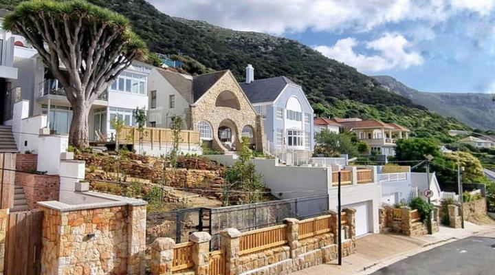 Dragon Tree Guest House