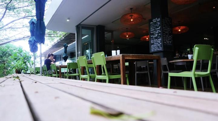 Solar Powered Dunkirk Estate Holiday Home