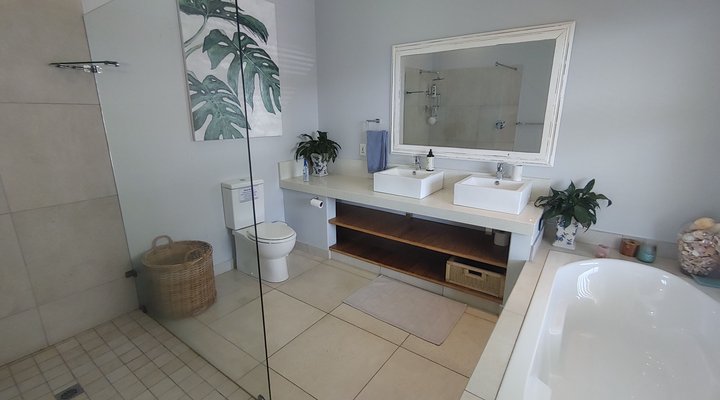 The FYVIE'S @ 41 Glen Drive