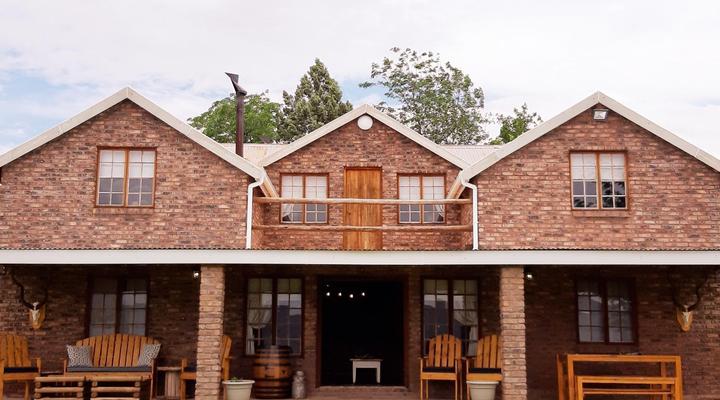 Rietfontein Lodge & Safaris
