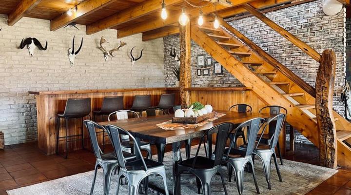 Rietfontein Lodge & Safaris