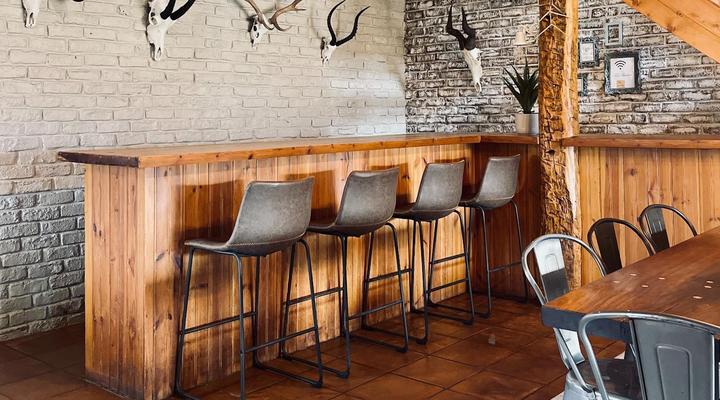 Rietfontein Lodge & Safaris